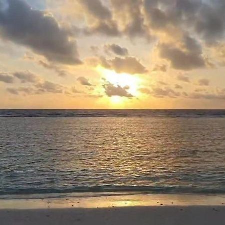 Beachfront Seaview Apartment ماليه المظهر الخارجي الصورة